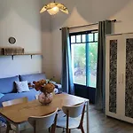 Grimm - Tiny House 아파트 Le Cellier